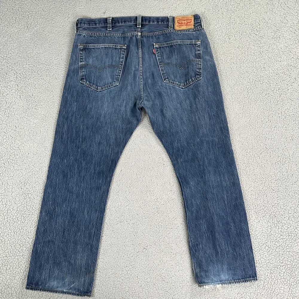 Levi's 501 Button Fly Jeans Men 40x30 Blue Straight Medium Wash Cowboy Preppy‎
